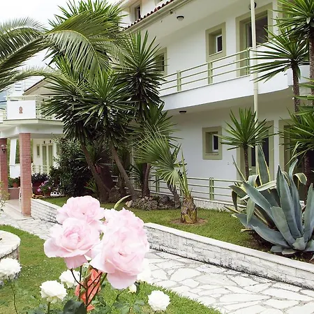 Marinos Apartamento *